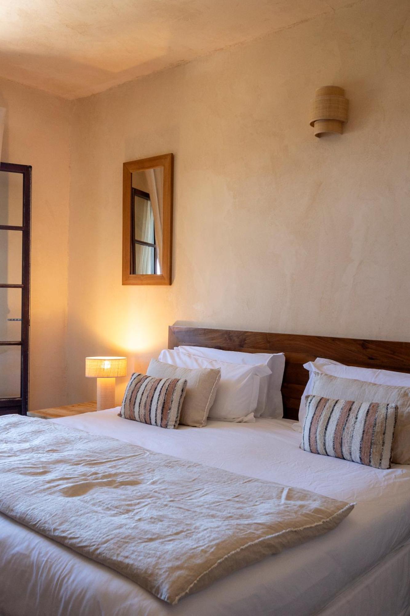 Lama Hotel Case Latine מראה חיצוני תמונה