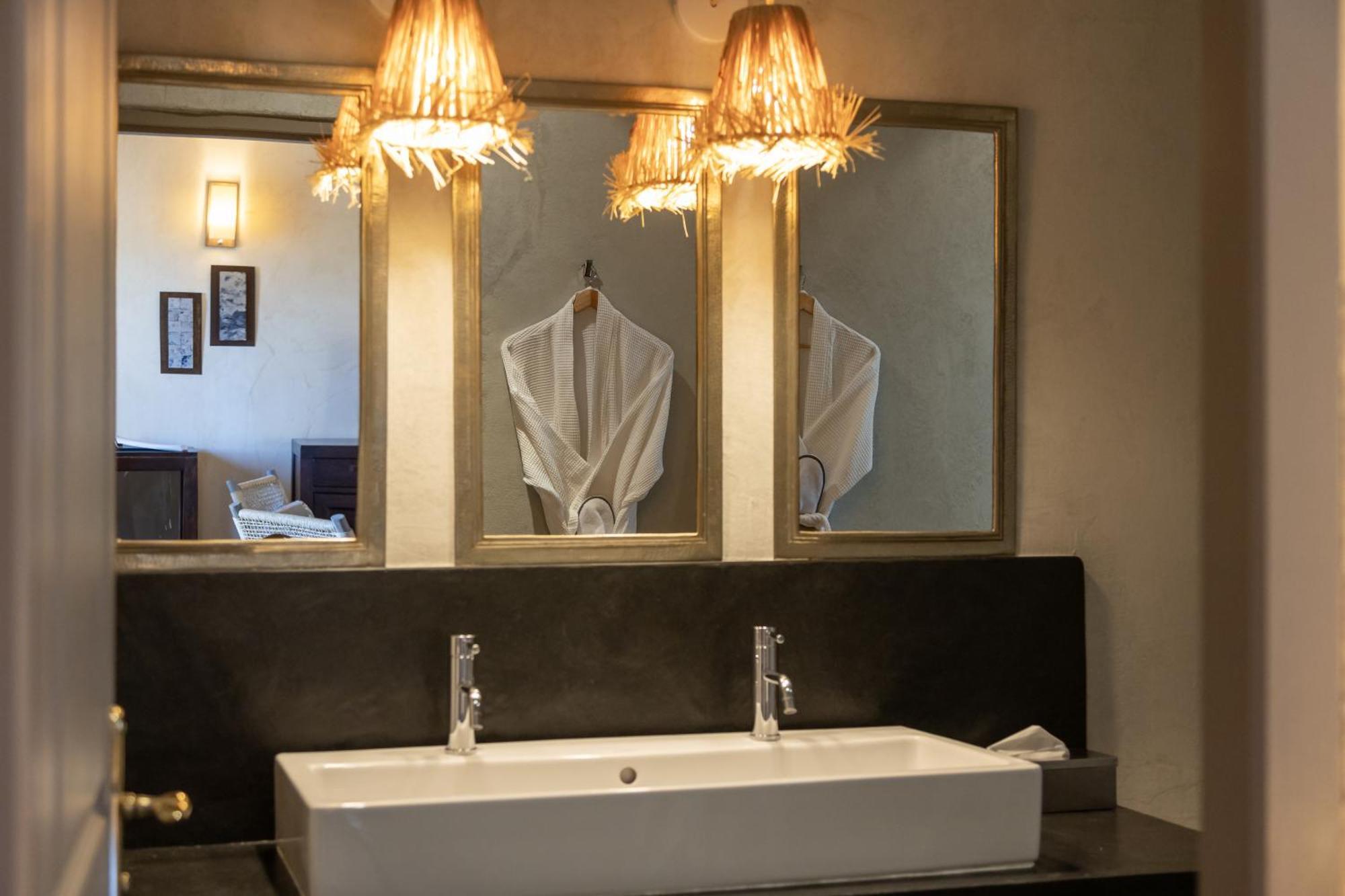 Lama Hotel Case Latine מראה חיצוני תמונה